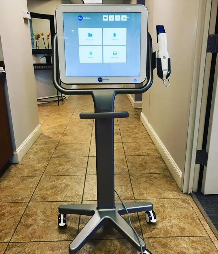 Loudoun Dental Associates - Professional dental clinic exterior with modern facilities