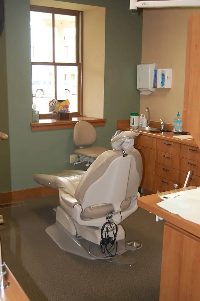 Cross Plains Dental - Professional dental clinic exterior with modern facilities