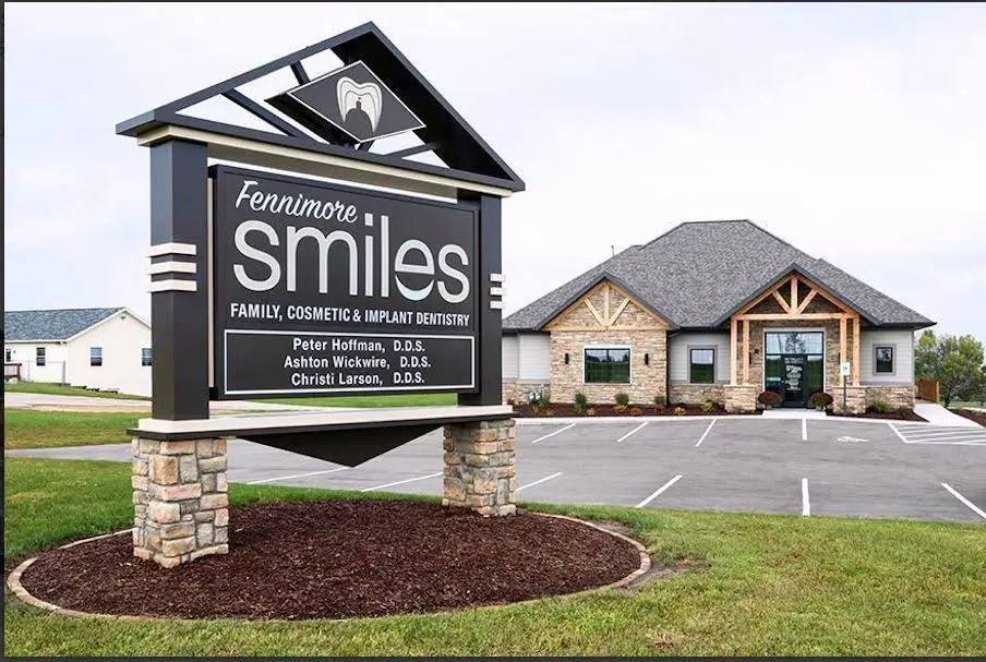 Fennimore Smiles of LDA - Professional dental clinic exterior with modern facilities