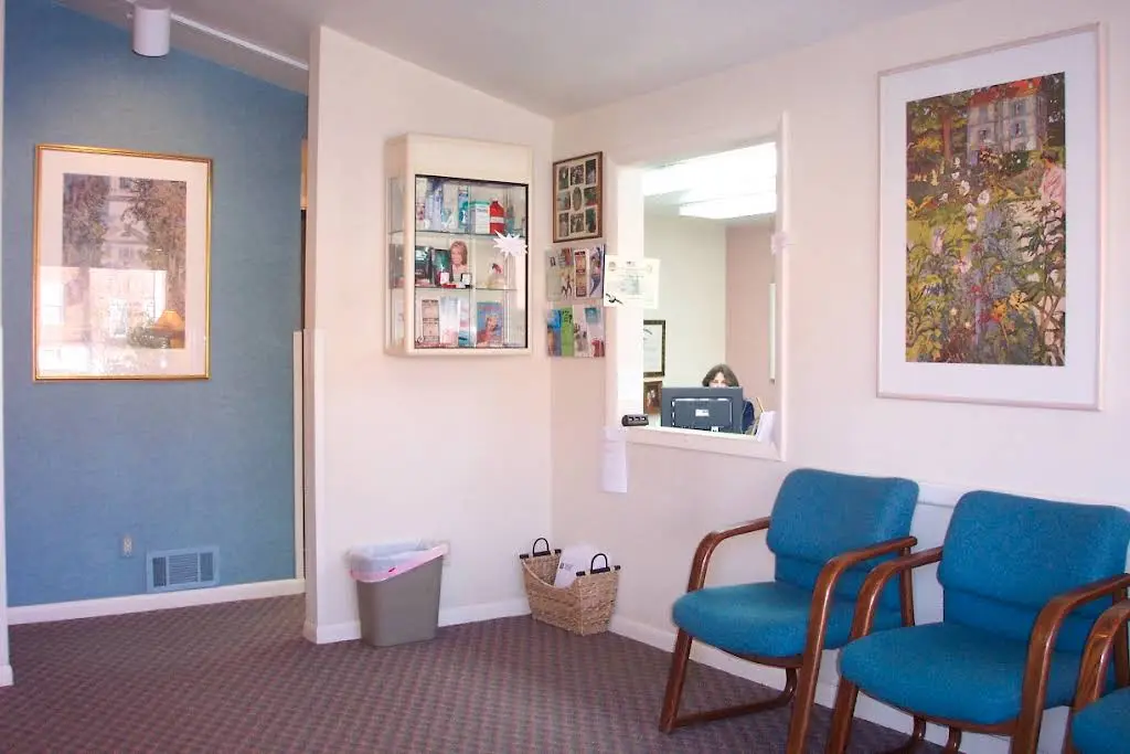 Cascade of Smiles Dental Office - Professional dental clinic exterior with modern facilities