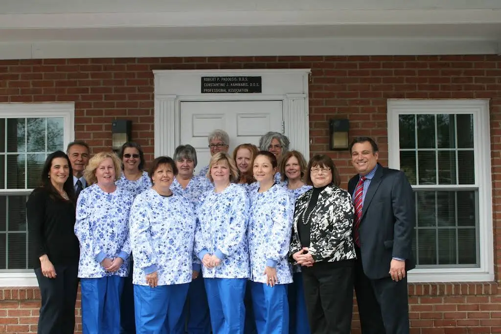 Rosedale Family & Cosmetic Dentistry - Professional dental clinic exterior with modern facilities