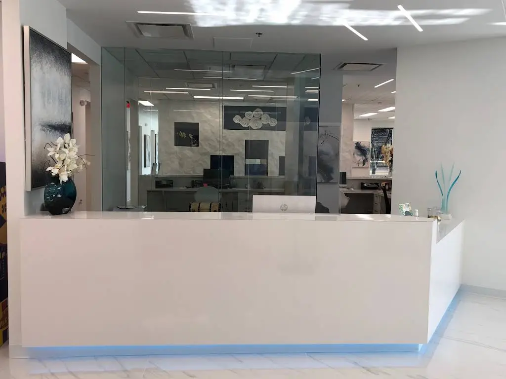 Reston Endodontics - Professional dental clinic exterior with modern facilities