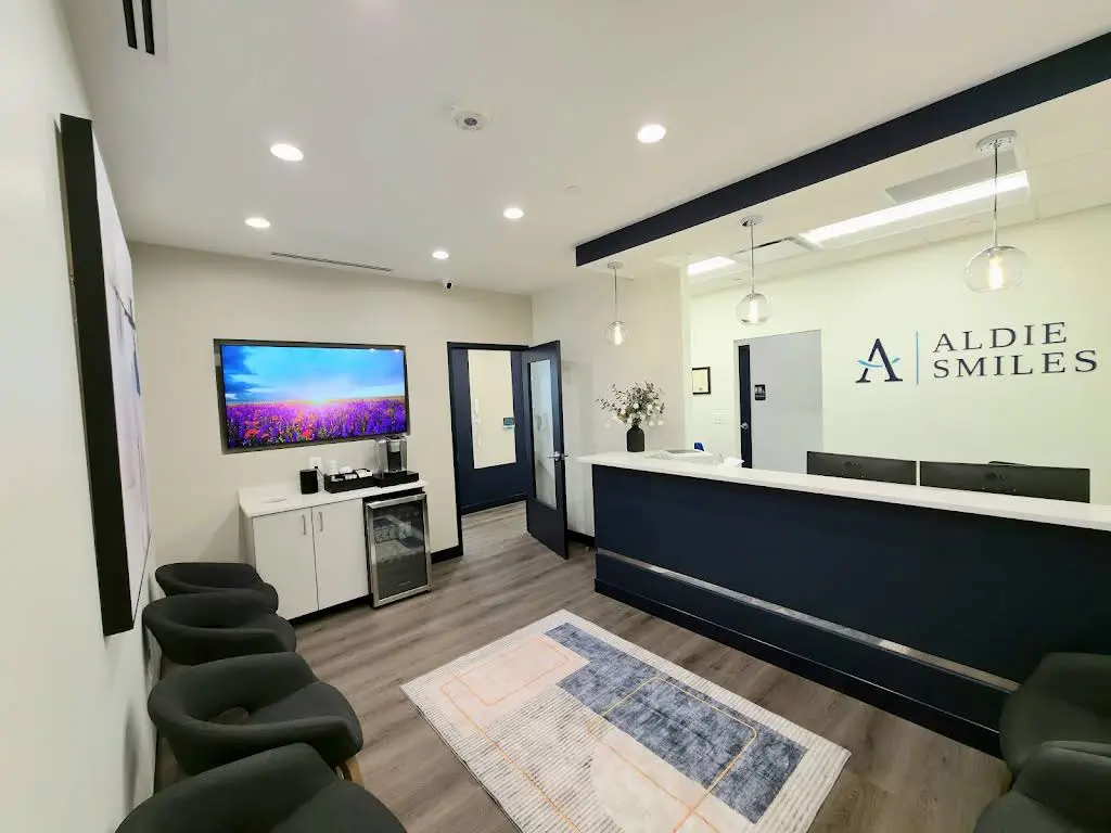 Aldie Smiles Dentistry - Professional dental clinic exterior with modern facilities