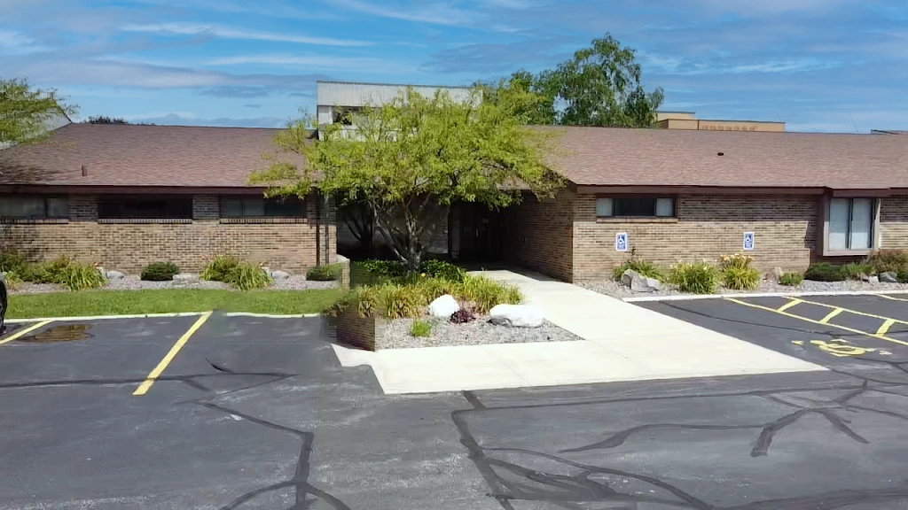 Bubon Orthodontics - Professional dental clinic exterior with modern facilities