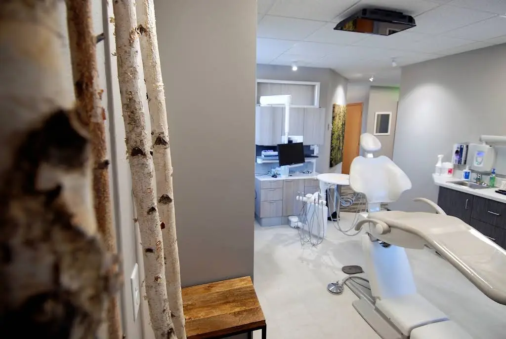 Hulse Dental - Professional dental clinic exterior with modern facilities