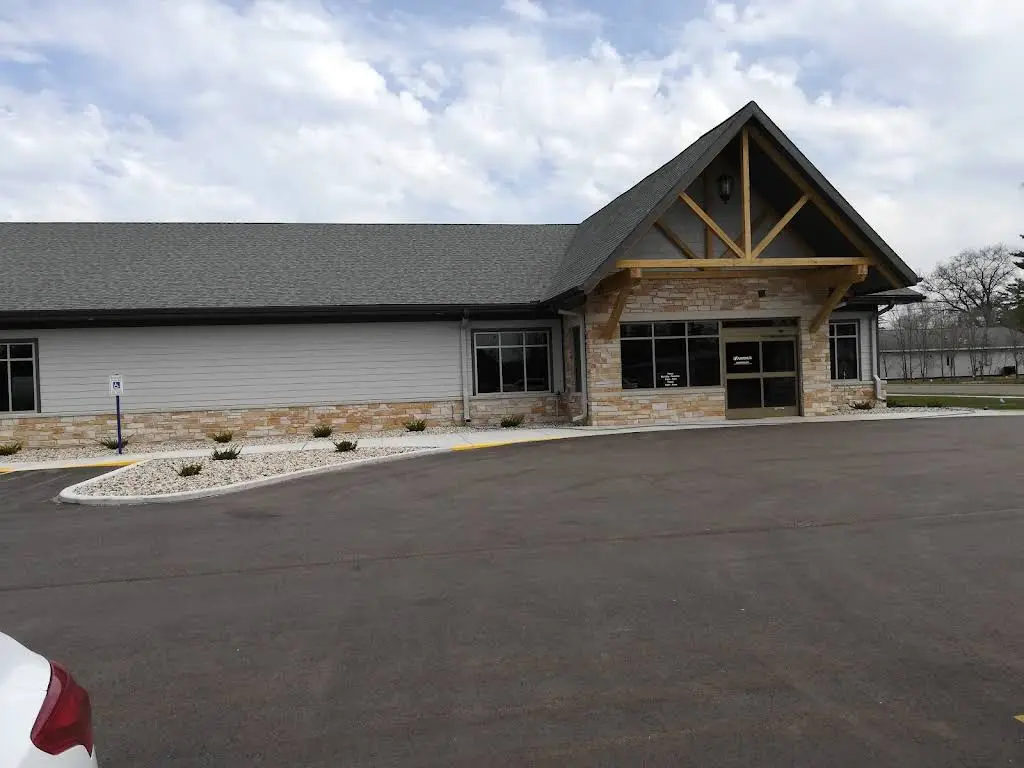 Aspirus Adams Clinic - Professional dental clinic exterior with modern facilities