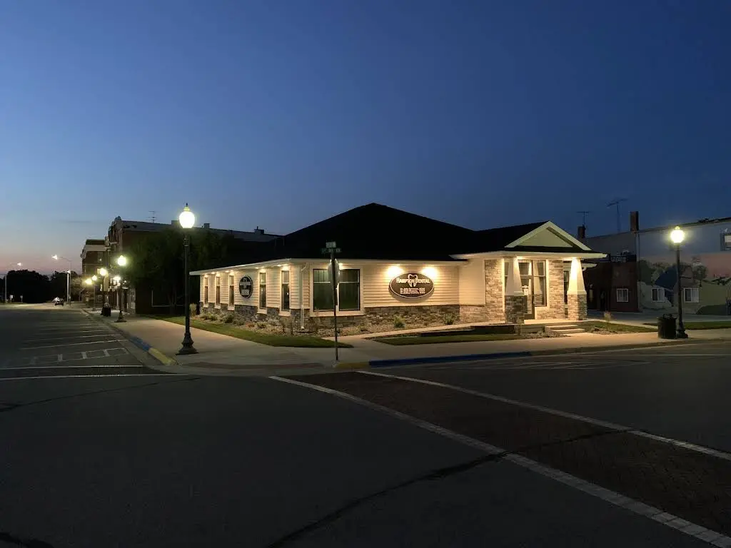 Hampton Dental - Professional dental clinic exterior with modern facilities