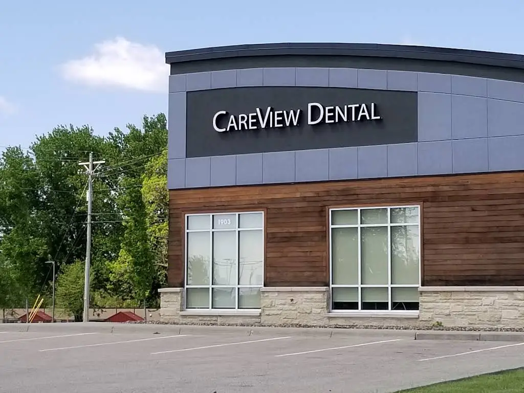 CareView Dental - Professional dental clinic exterior with modern facilities