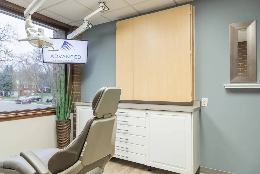 Advanced Periodontics & Implants - Professional dental clinic exterior with modern facilities