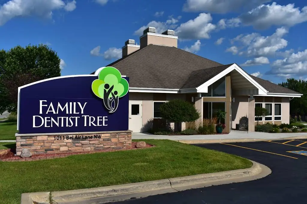 Family Dentist Tree - Professional dental clinic exterior with modern facilities