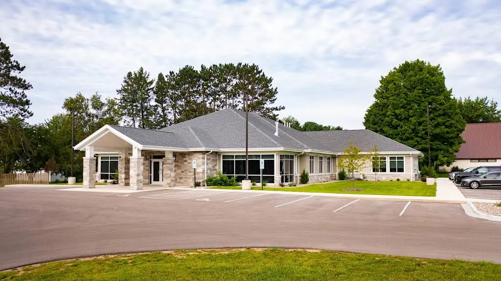 Walsh Dental Group Shawano - Professional dental clinic exterior with modern facilities