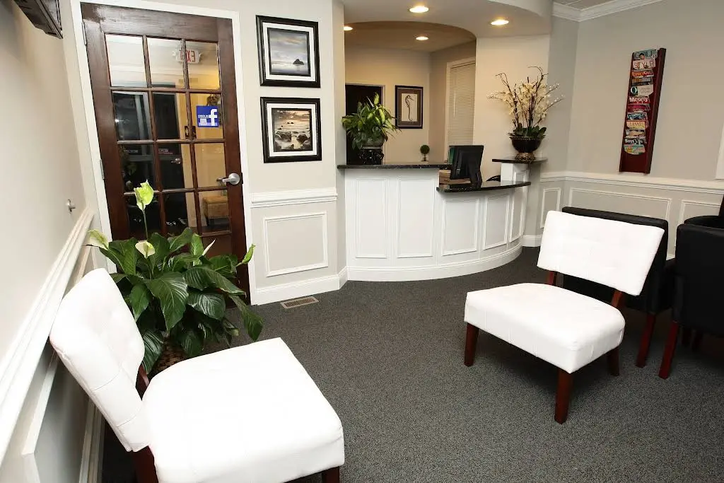Miranda Family Dentistry - Professional dental clinic exterior with modern facilities
