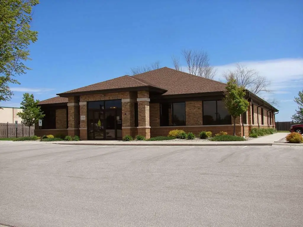 Engage Orthodontics - Professional dental clinic exterior with modern facilities