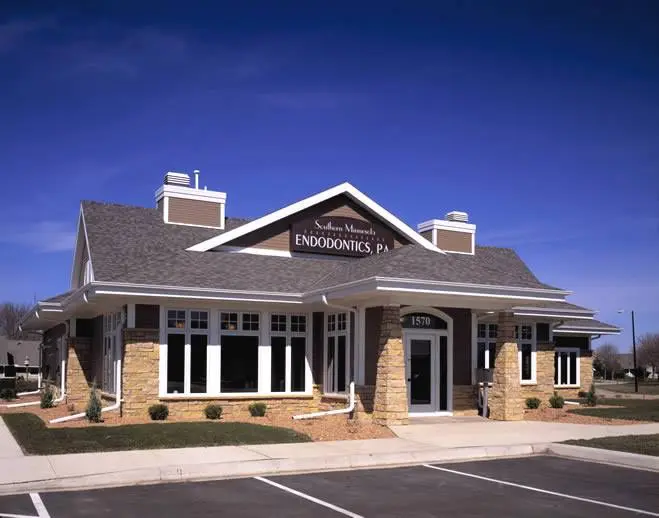 Southern Minnesota Endodontics - Professional dental clinic exterior with modern facilities