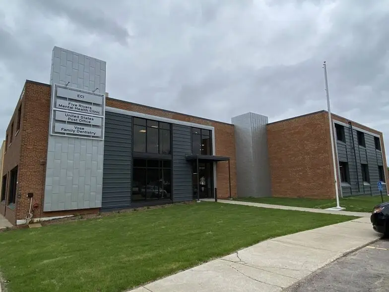 Douglas S. Vose, D.D.S. Family Dentistry - Professional dental clinic exterior with modern facilities