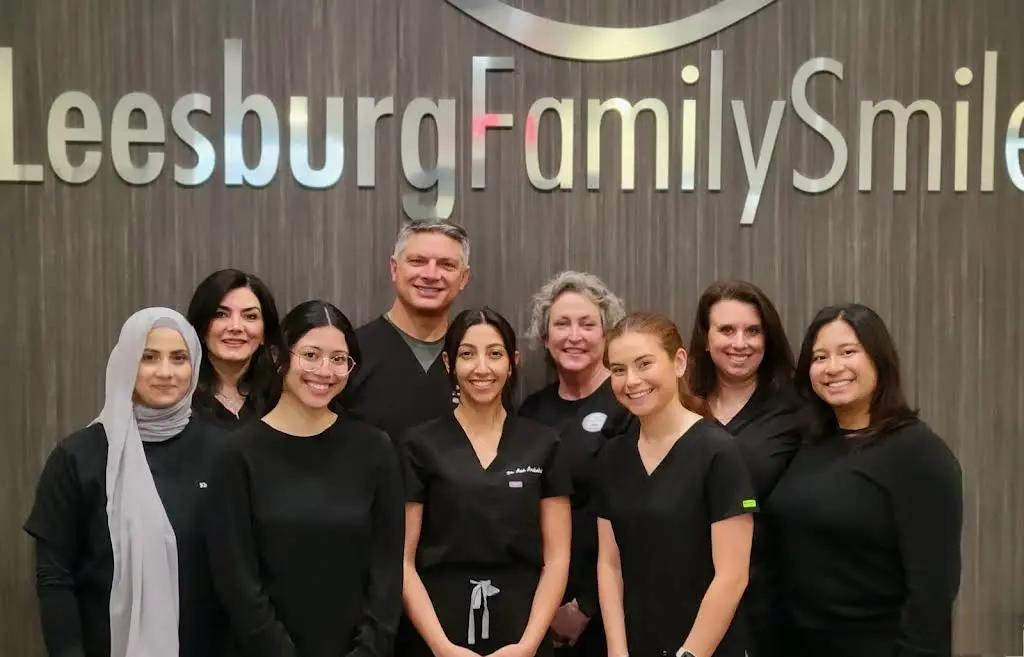 Leesburg Family Smiles - Professional dental clinic exterior with modern facilities