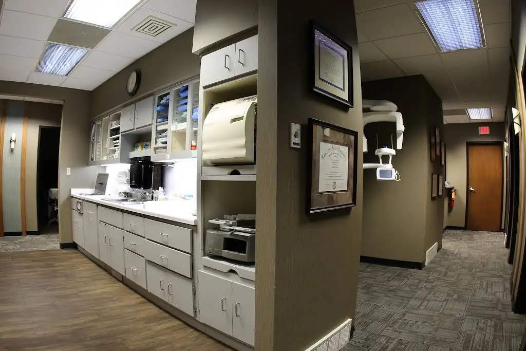 Sleep Better Wisconsin - Professional dental clinic exterior with modern facilities