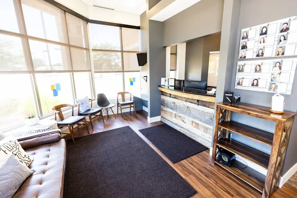 West Lakes Dentistry - Chaska