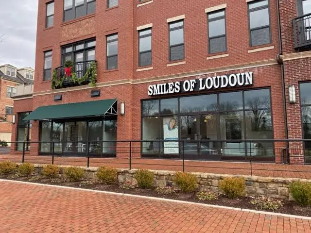 Smiles of Loudoun - Professional dental clinic exterior with modern facilities