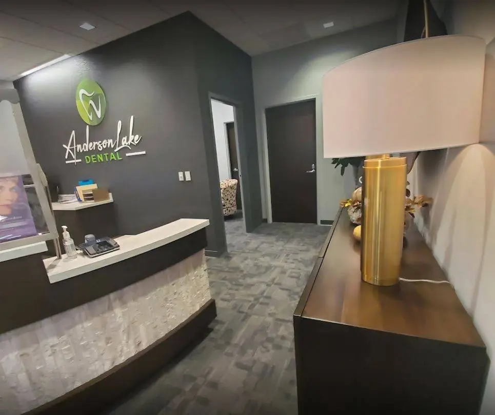 Anderson Lake Dental of Eden Prairie - Professional dental clinic exterior with modern facilities