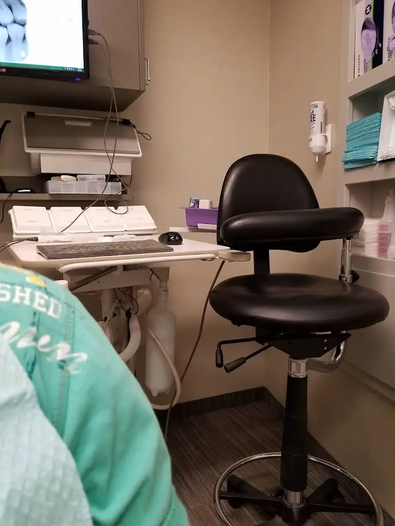 Lake Minnetonka Dental - Professional dental clinic exterior with modern facilities