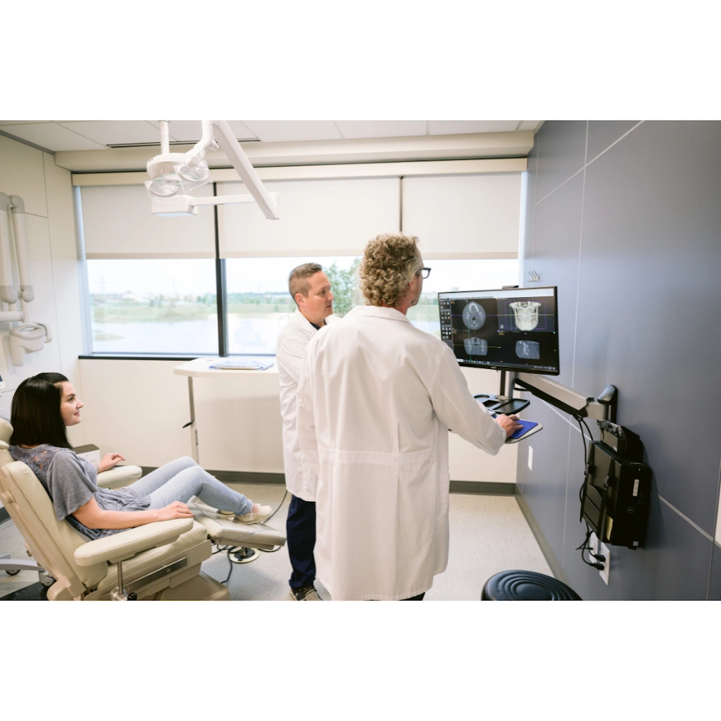 Associated Oral & Maxillofacial Surgeons - Professional dental clinic exterior with modern facilities