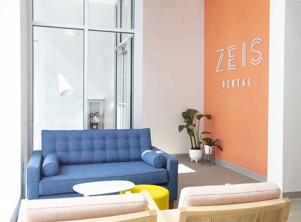 Zeis Dental - Professional dental clinic exterior with modern facilities