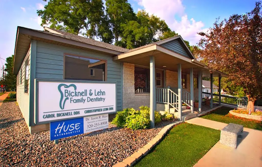 Bicknell and Lehn Family Dentistry - Professional dental clinic exterior with modern facilities