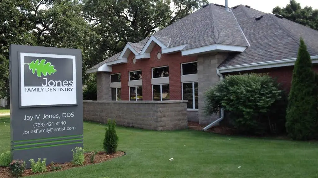 Jones Family Dentistry - Professional dental clinic exterior with modern facilities