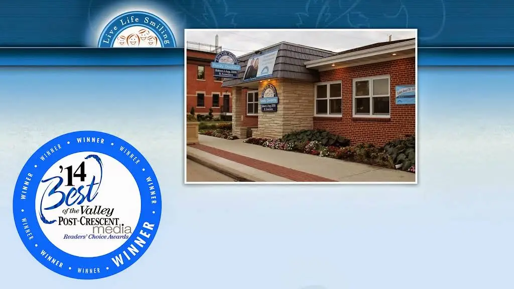 Live Life Smiling Family Dentistry - Hilbert - Professional dental clinic exterior with modern facilities