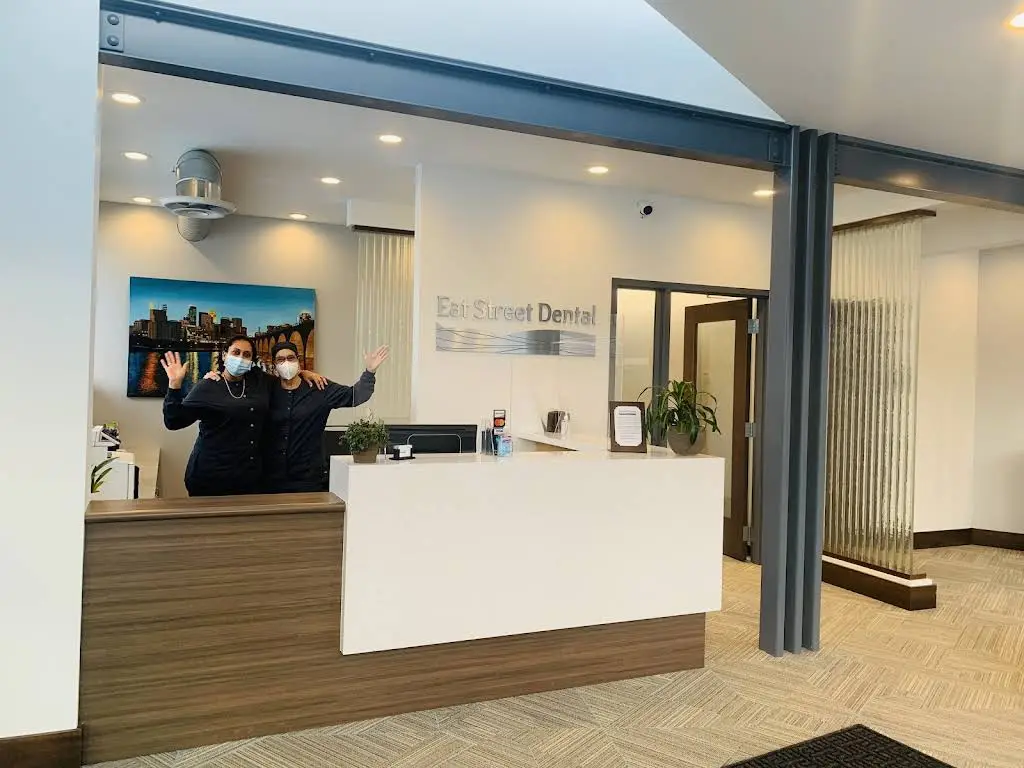 Eat Street Dental - Professional dental clinic exterior with modern facilities