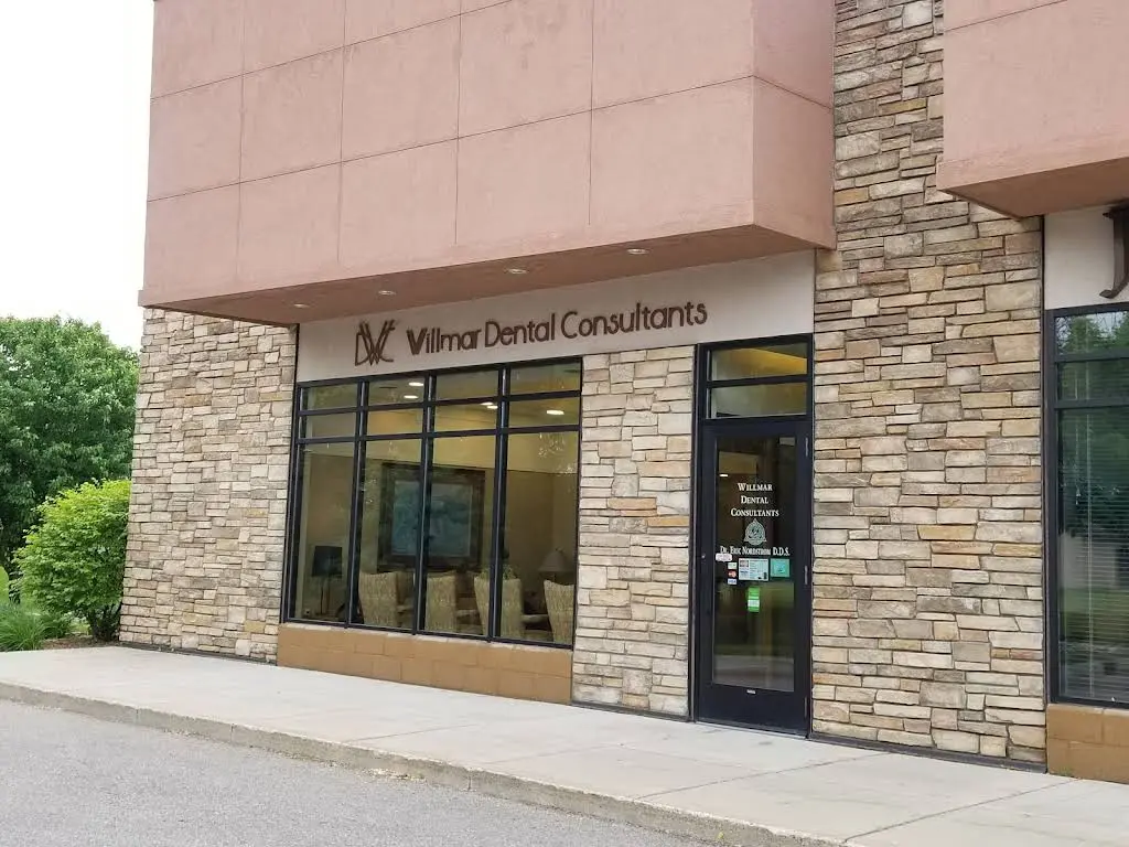 Dental Health of Willmar - Professional dental clinic exterior with modern facilities