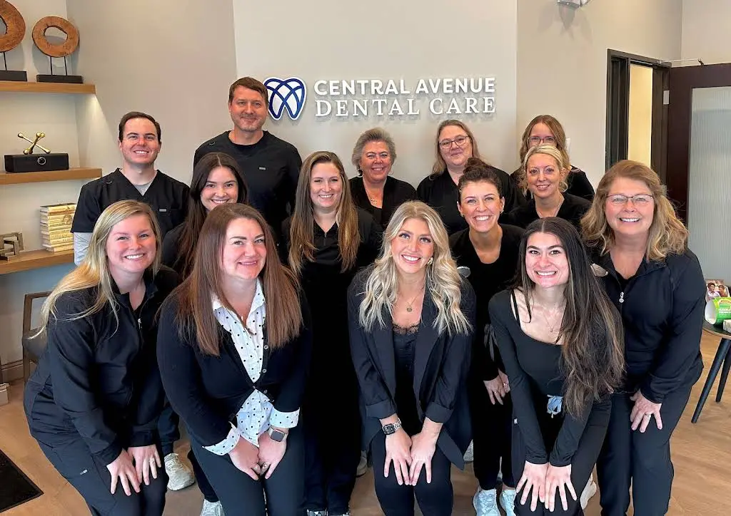 Central Avenue Dental Care - Professional dental clinic exterior with modern facilities