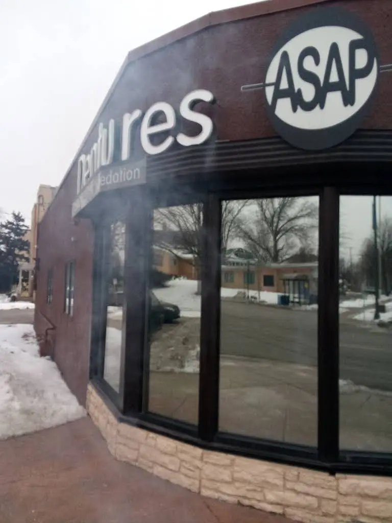 Asap Dentures - Professional dental clinic exterior with modern facilities
