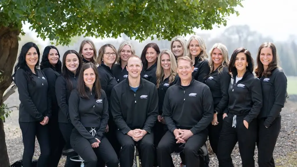 Isaacson Gentle Dentistry - Professional dental clinic exterior with modern facilities