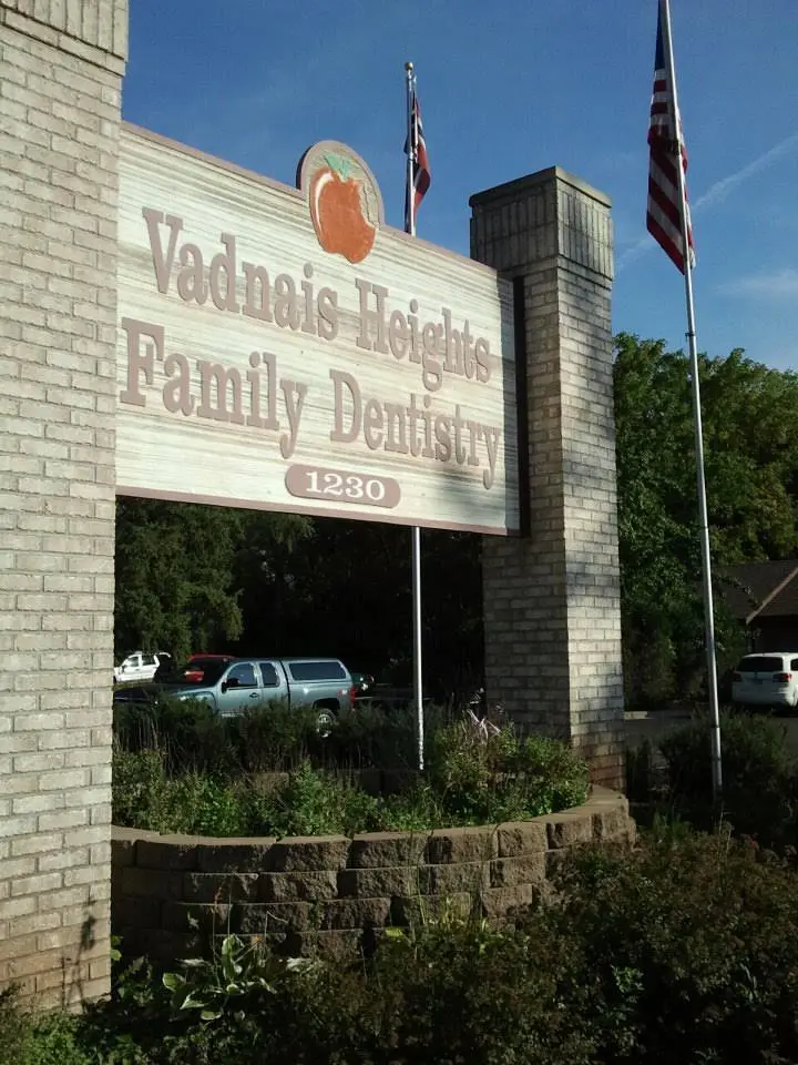 Vadnais Heights Family Dentistry - Professional dental clinic exterior with modern facilities