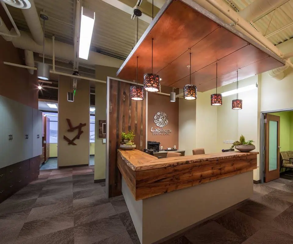 Lindgren Dental Care - Professional dental clinic exterior with modern facilities