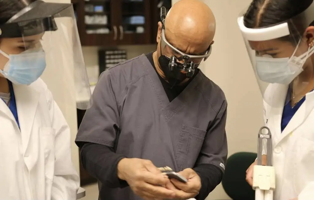 Dentistry Optimized: Norman Coates, DMD - Professional dental clinic exterior with modern facilities