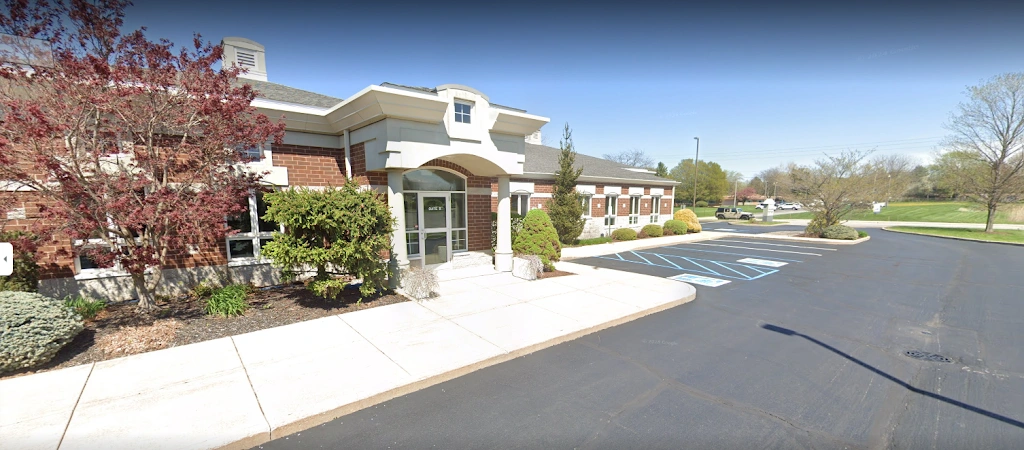 Matthew Hearn LTD - Professional dental clinic exterior with modern facilities