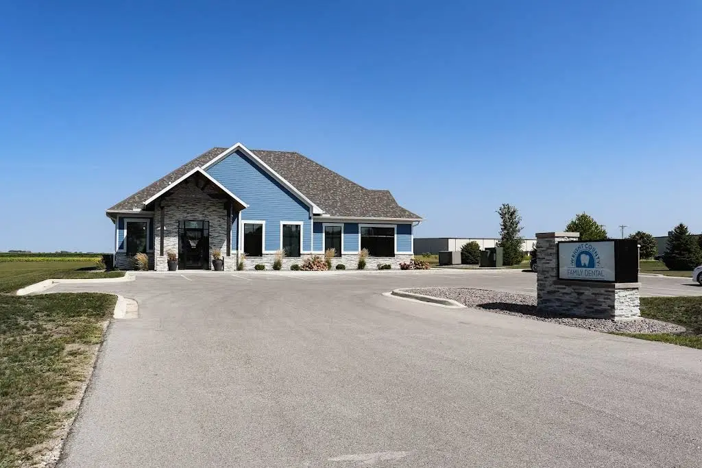 Wright County Family Dental - Professional dental clinic exterior with modern facilities