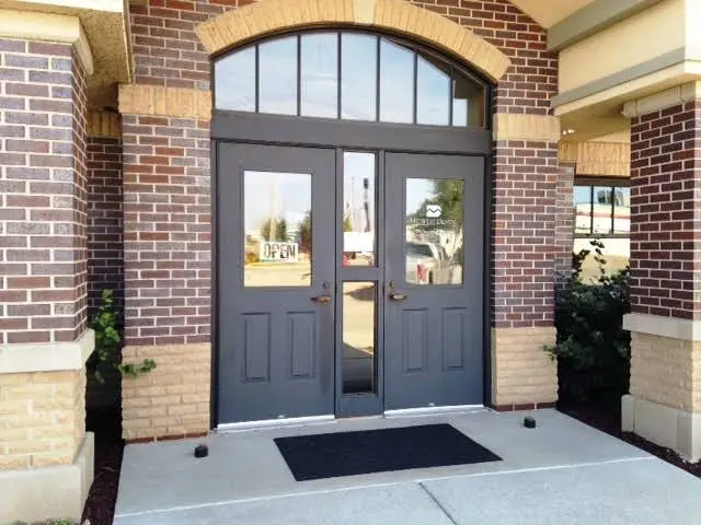 Midwest Dental - Boone, IA - Professional dental clinic exterior with modern facilities