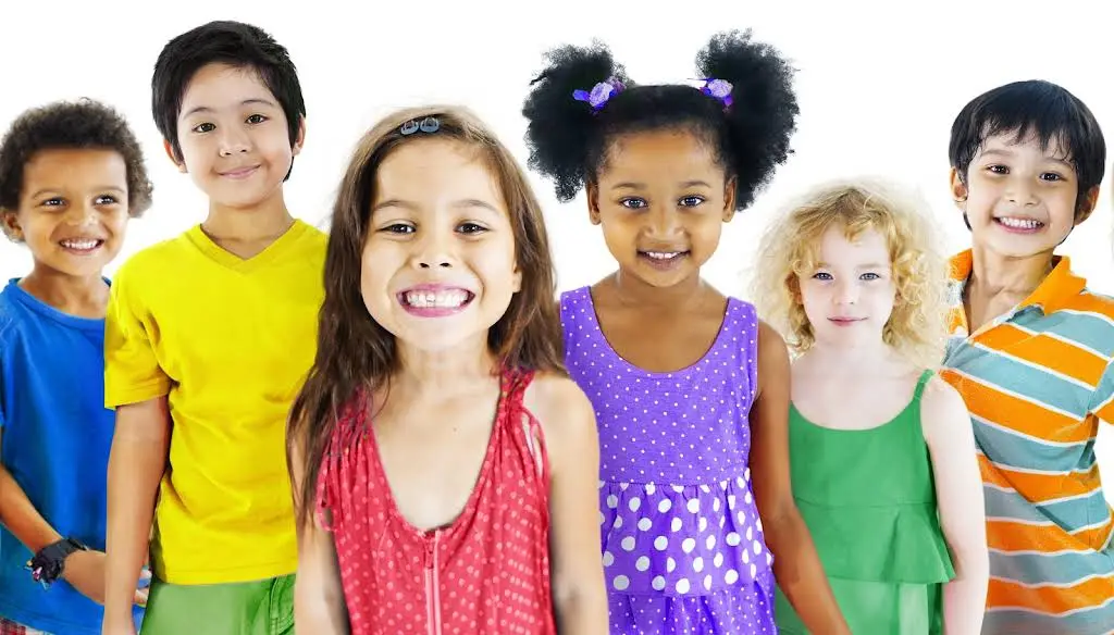 Harbor Kids' Teeth - Professional dental clinic exterior with modern facilities