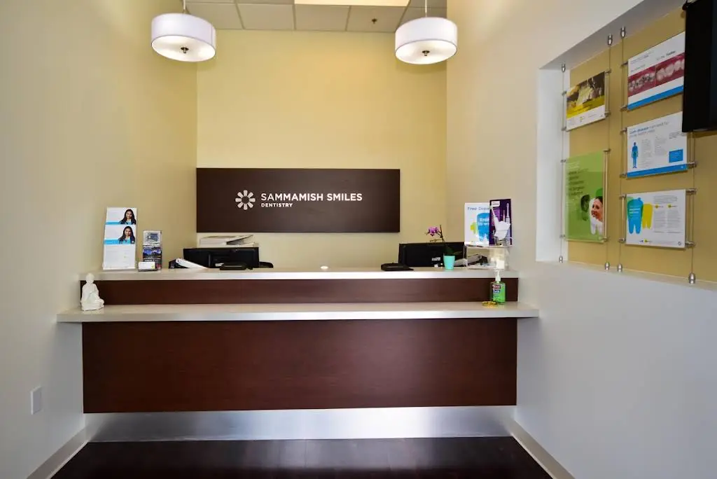 Sammamish Smiles Dentistry - Professional dental clinic exterior with modern facilities