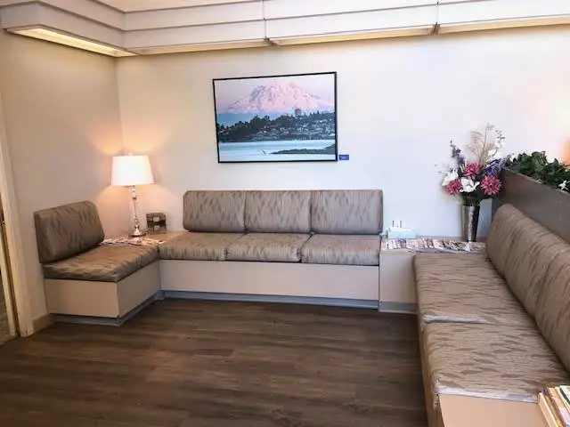 Barrett Family Dental of Tacoma - Professional dental clinic exterior with modern facilities