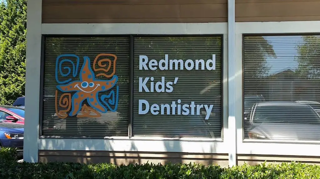 Redmond Kids' Dentistry - Professional dental clinic exterior with modern facilities