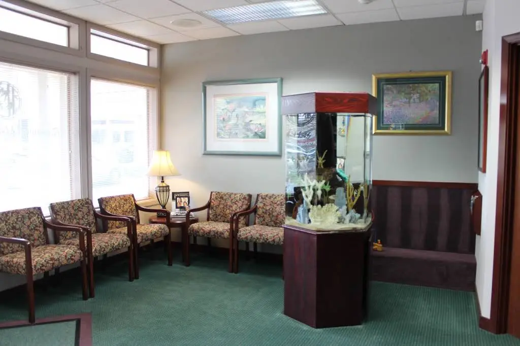 Redmond Wellness Dentistry - Professional dental clinic exterior with modern facilities