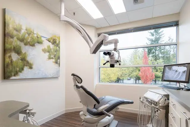 Sammamish Endodontics - Professional dental clinic exterior with modern facilities