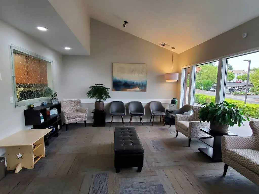 Union Avenue Dental Center - Professional dental clinic exterior with modern facilities