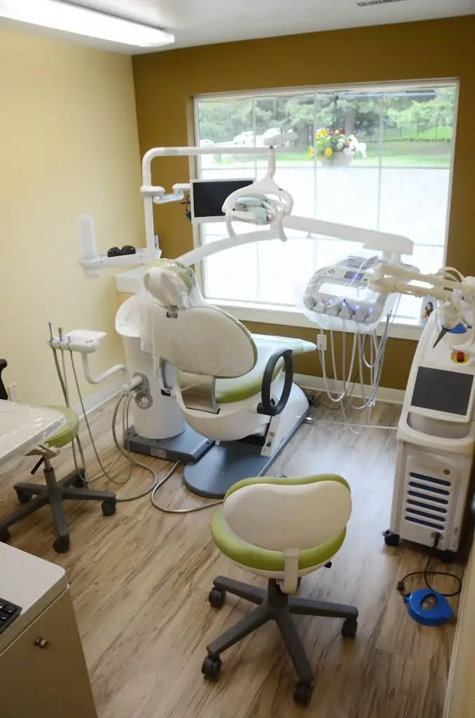 Emerson Dental - Professional dental clinic exterior with modern facilities