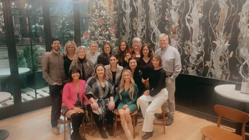 Smile For Life - Drs. Holmberg, Mooney & Associates - Professional dental clinic exterior with modern facilities